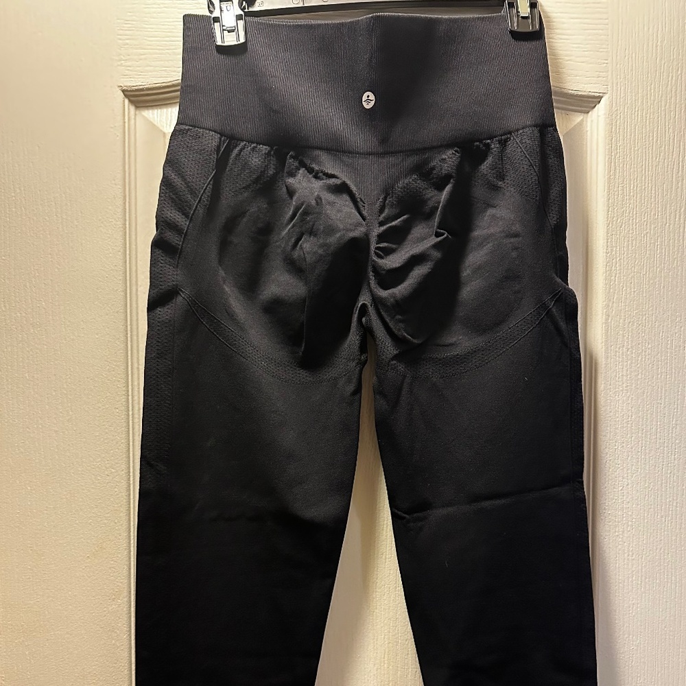 Halara 7/8 Leggings